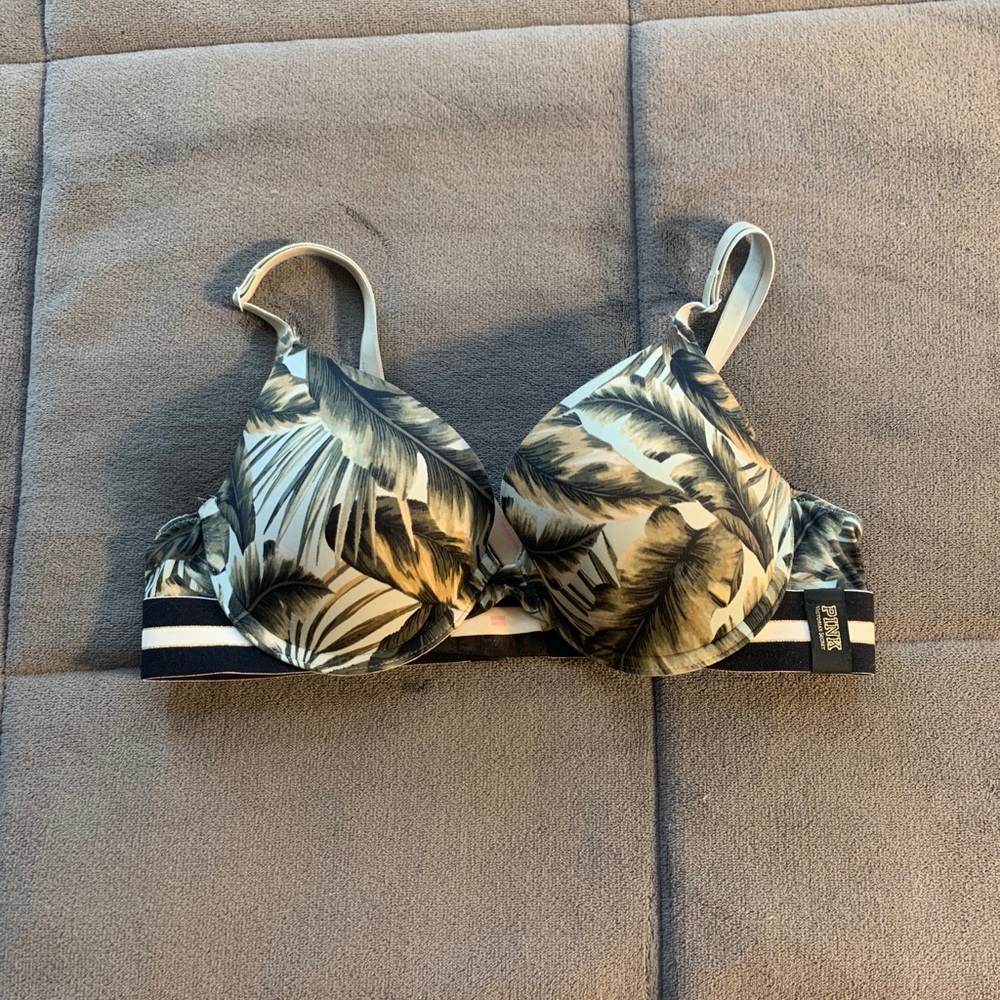 Victoria Secret PINK Push-Up Bra
